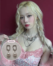 Load image into Gallery viewer, [Aespa Winter Earrings] Judy Earrings - Silver