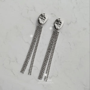 [fromis_9 Chaeyoung Earrings] Silver Shower Earrings