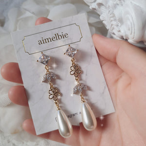 Diamond Floral Princess Earrings - Gold ver. (SNSD Tiffany, Ailee Earrings)