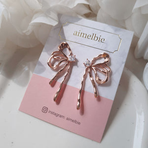 Metalic Liquid Ribbon Earrings - Rosegold