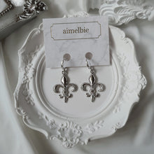 Load image into Gallery viewer, Fleur-De-Lis Huggies Earrings - Silver