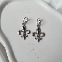 Load image into Gallery viewer, Fleur-De-Lis Huggies Earrings - Silver