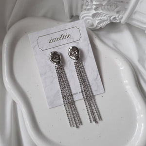 [fromis_9 Chaeyoung Earrings] Silver Shower Earrings