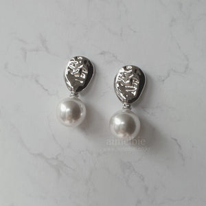 Grace Earrings - Silver Color