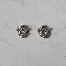 Load image into Gallery viewer, Vintage Fragment Earrings - Silver