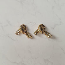 Load image into Gallery viewer, Vintage Knot Earrings - Gold