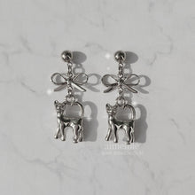 Load image into Gallery viewer, Kitty and Bow Earrings - Silver Color