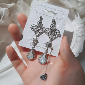 Ice Empire Queen Earrings