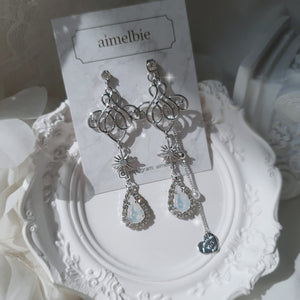 Ice Empire Queen Earrings