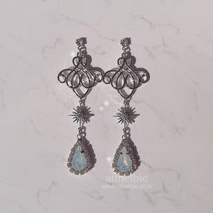 Ice Empire Queen Earrings