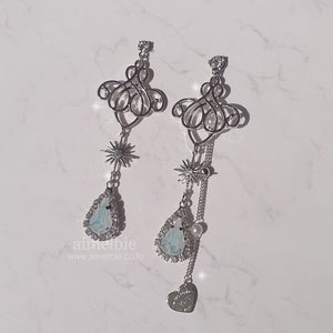 Ice Empire Queen Earrings