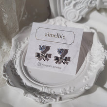 Load image into Gallery viewer, [Aespa Winter Earrings] Heart Crystal and Ribbon Earrings - Silver