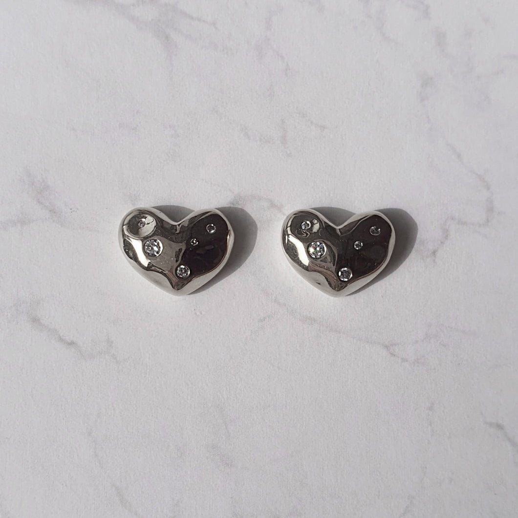 Olivia Heart Earrings - Silver