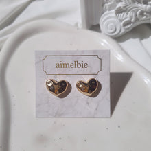 Load image into Gallery viewer, Olivia Heart Earrings - Gold