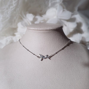 Dreamy Crystal Semi Choker Necklace