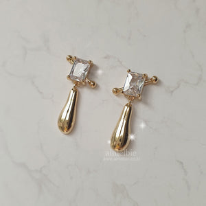 Urban Metal drop earrings - Gold Color