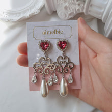 Load image into Gallery viewer, Heart Jewel Queen Earrings - Rosepink