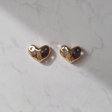 Load image into Gallery viewer, Olivia Heart Earrings - Gold