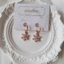 Load image into Gallery viewer, Diamond Petals Huggies Earrings - Rosegold