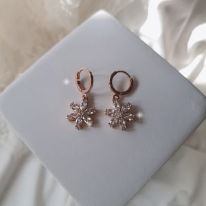 Diamond Petals Huggies Earrings - Rosegold