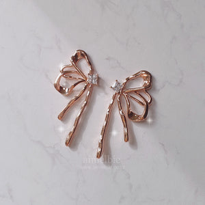 Metalic Liquid Ribbon Earrings - Rosegold