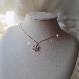 Diamond Petals Semi-Choker Necklace - Rosegold ver.