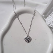 Load image into Gallery viewer, Quilted Heart Necklace