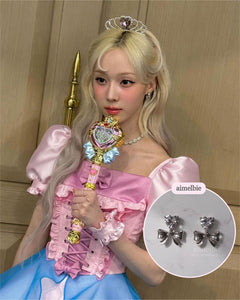 [Aespa Winter Earrings] Heart Crystal and Ribbon Earrings - Silver