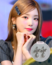 Load image into Gallery viewer, [SNSD Tiffany Earrings] Mary Earrings - Pearl Version (Silver)