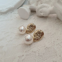 Load image into Gallery viewer, Grace Earrings - Gold Color