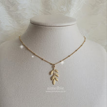 Load image into Gallery viewer, Forest Leaves Necklace - Gold (STACY Yoon Necklace)